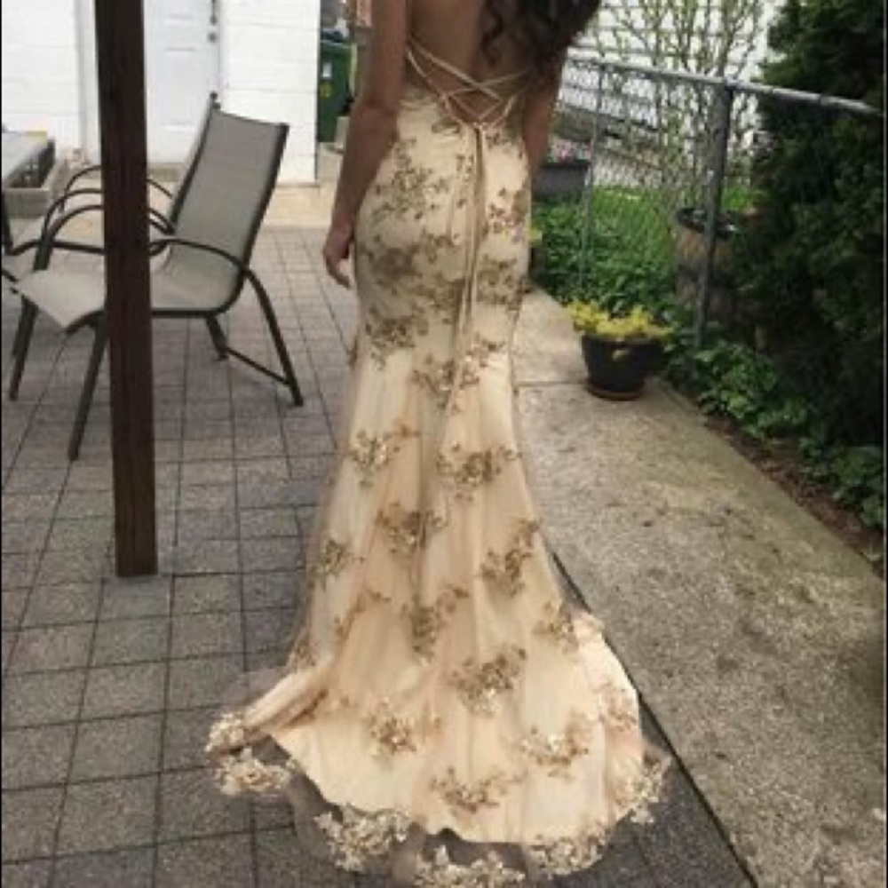 Womens prom dress - Picture 2 of 6
